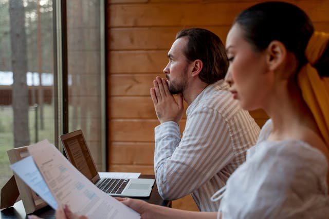 Michael Masor reviewing a retirement plan with clients